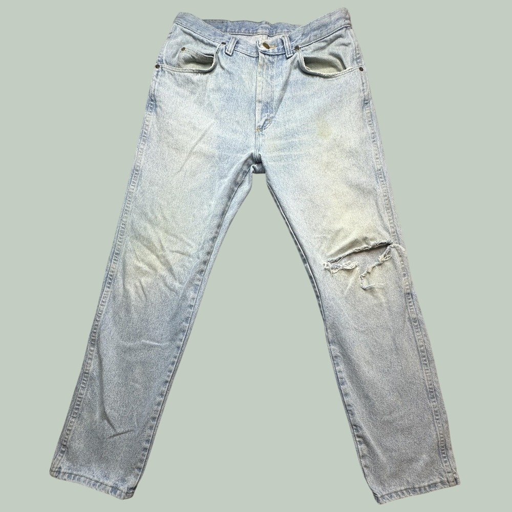 Wrangler Jeans Mens 33x32 39902RI Light Blue Distressed Straight Leg Denim